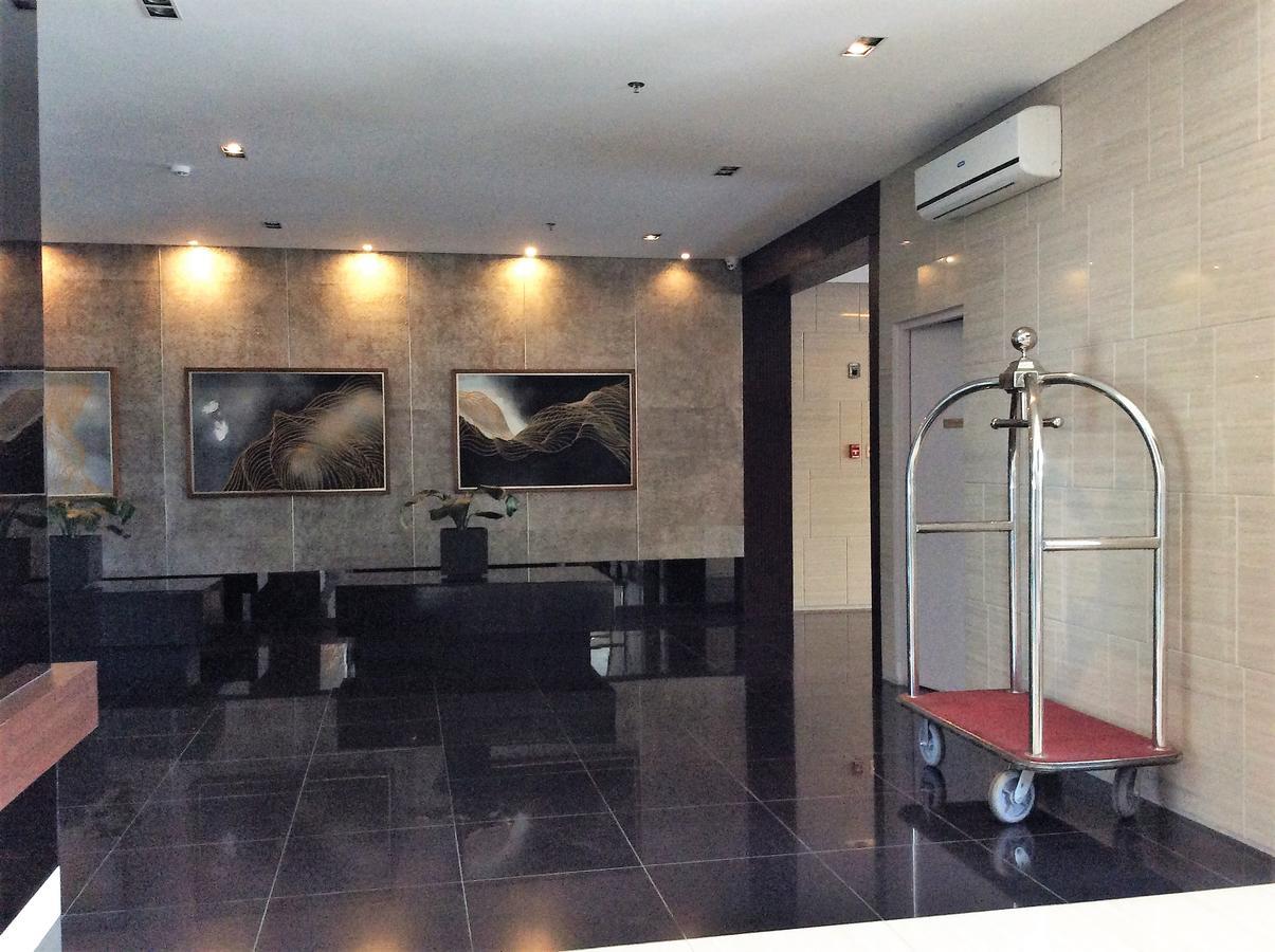 Wind Residence Condo - Tagaytay By Jaderooms Tagaytay City Exterior foto